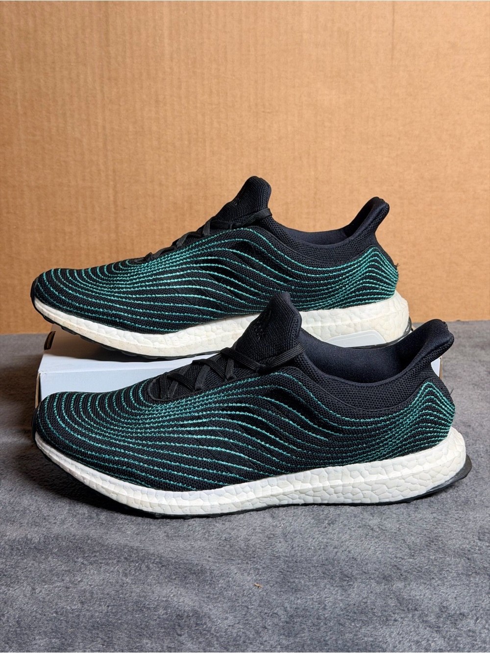Adidas UltraBoost DNA Parley Core Black Blue Spirit Wave Men Size - Picture 2 of 11